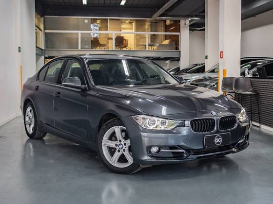 BMW 320i 2.0 16V TURBO ACTIVE FLEX 4P AUTOMÁTICO BMW 320i 2.0 16V TURBO ACTIVE FLEX 4P AUTOMÁTICO